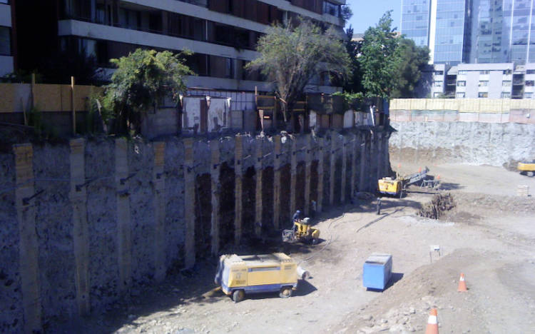 Excavación Hotel Plaza Araucano